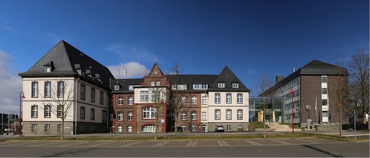 Grafik vor dem Stellenangebot